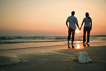 PoetryContest_walking-on-beach Poetry Contest Times Publishing Group Inc tpgonlinedaily.com