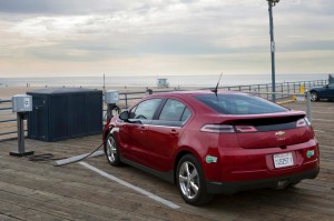 2013-Chevrolet-Volt-008-medium