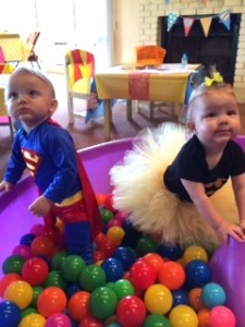 superman_robin__jax and mia