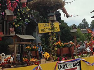 Parade_Knox-Roofing Parade Winners Times Publishing Group Inc tpgonlinedaily.com