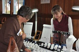 AromasArt_AHA-Holiday-Art-Festival-2012-010 Art Festival Times Publishing Group Inc tpgonlinedaily.com