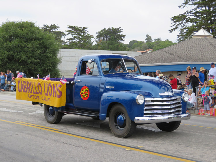 Worlds Shortest Parade Times Publishing Group Inc tpgonlinedaily.com